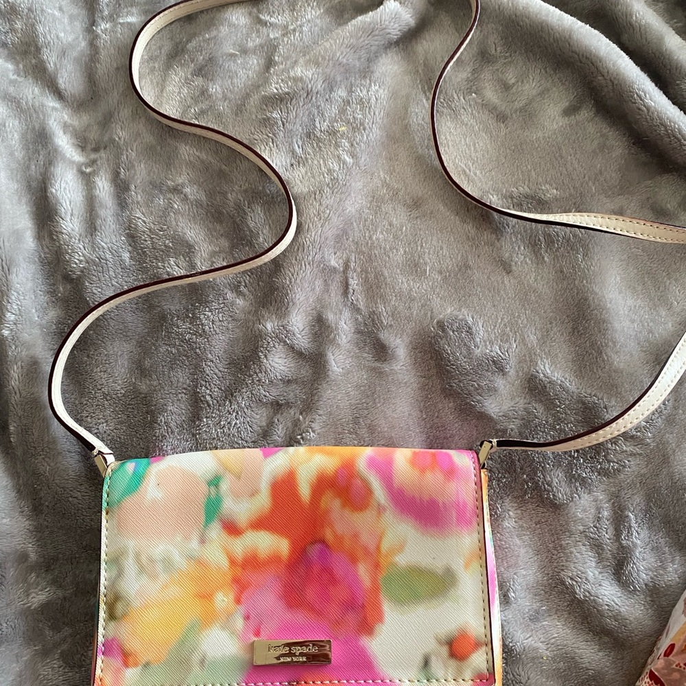 Kate Spade limited addition multi color crossbody like new $50 smoke free home